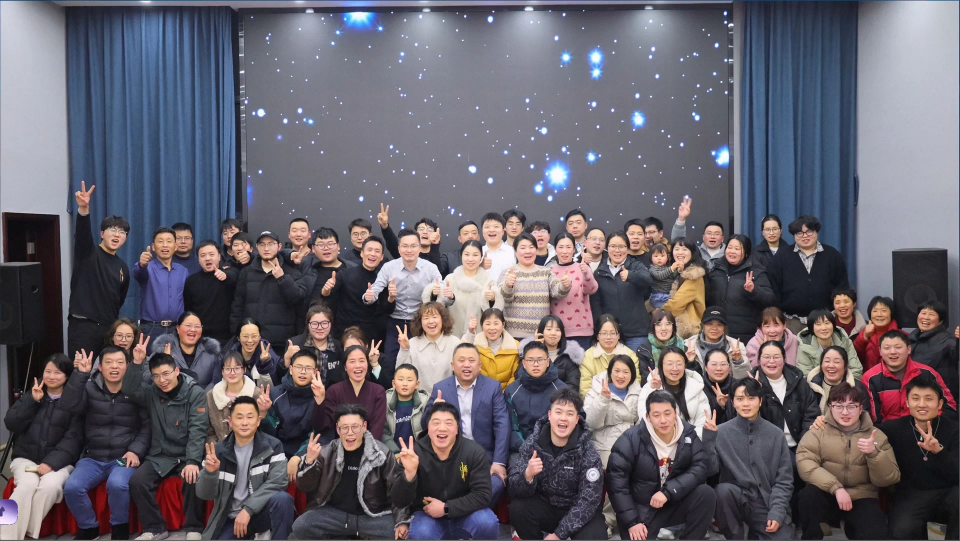 蓄力前行，恭贺新春 | 玛德克顺利召开2025年度述职会暨年终团圆饭，祝您新春大吉！